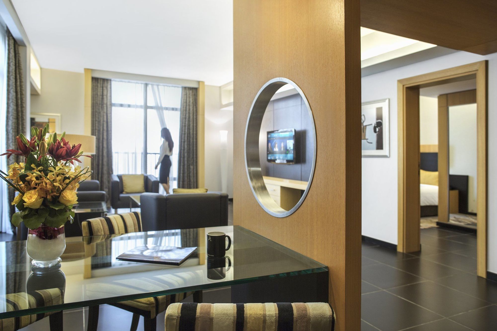 Hala Arjaan By Rotana, Deluxe Hotel Apartments Abu Zabi Zewnętrze zdjęcie