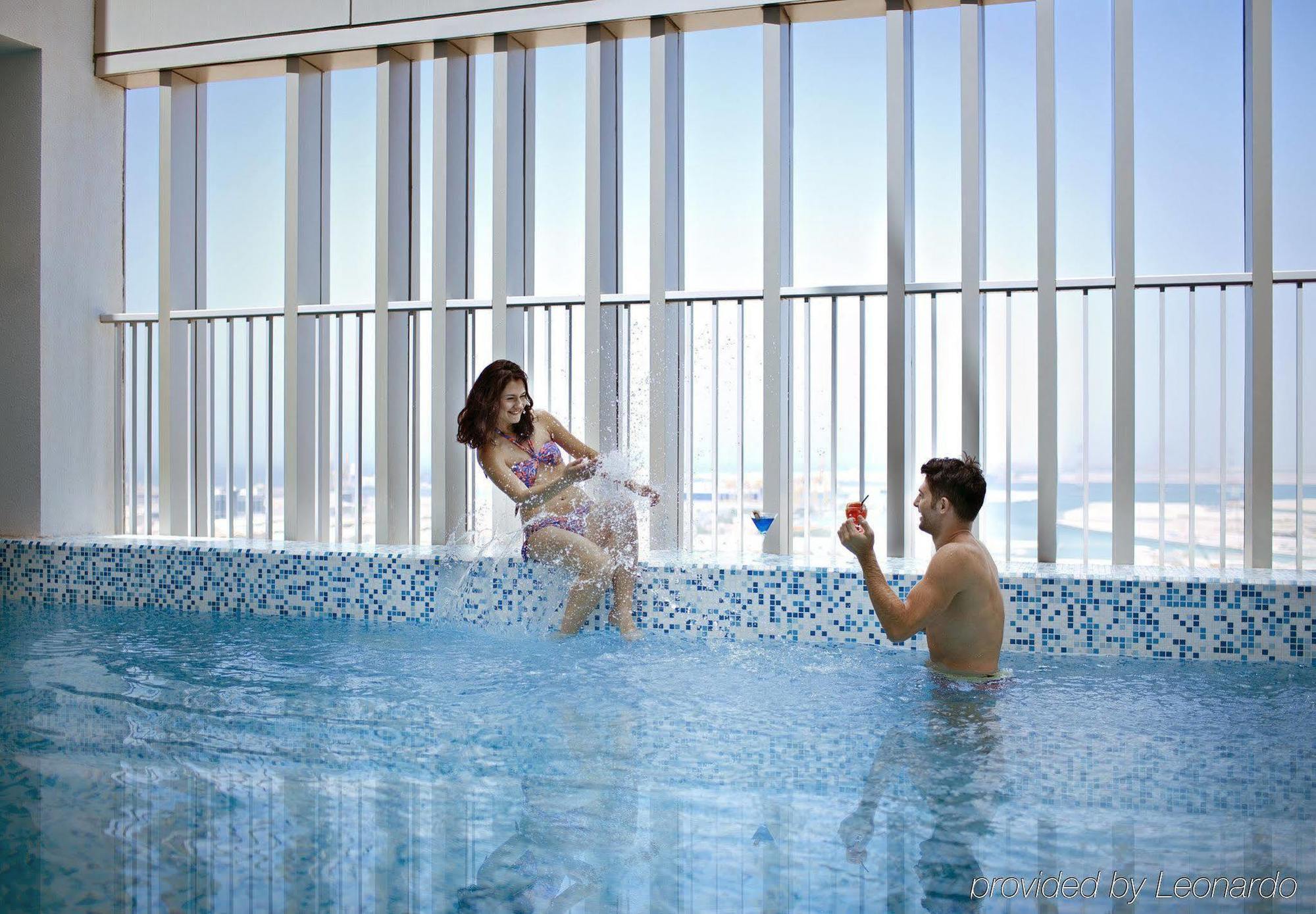 Hala Arjaan By Rotana, Deluxe Hotel Apartments Abu Zabi Zewnętrze zdjęcie