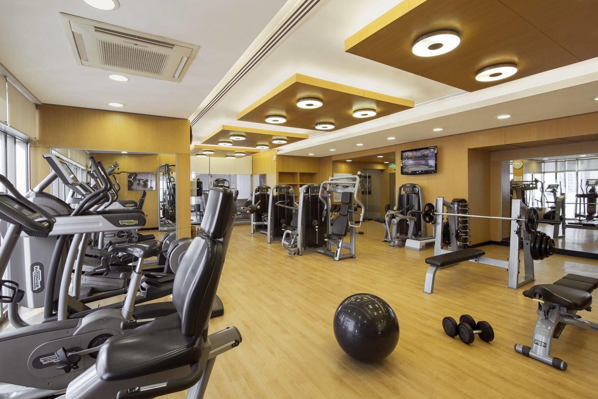 Hala Arjaan By Rotana, Deluxe Hotel Apartments Abu Zabi Zewnętrze zdjęcie